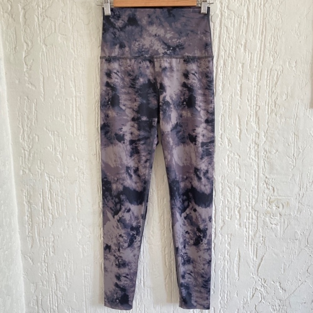 Beyond Yoga Luxe Gray Tie Dye Leggings Size Small